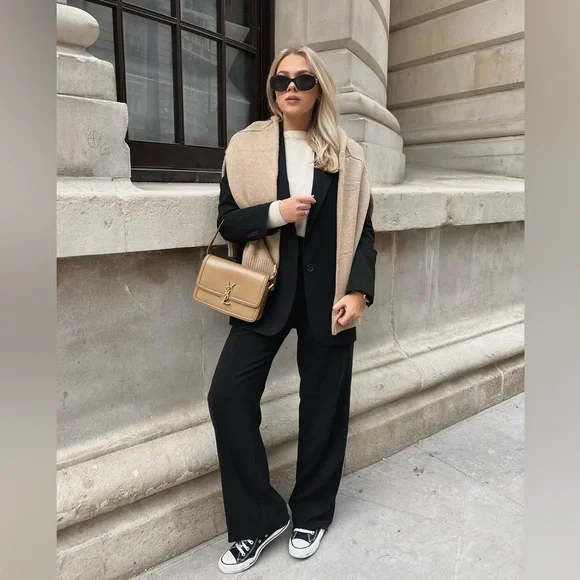 YSL Bags | YSL Calfskin Monogram Solferino Med Tan Crossbody Bag | Disco Color - Picture 5 of 16